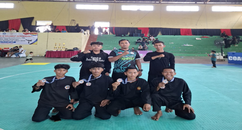 SMK NU LASEM BORONG 4 MEDALI DI KEJURKAB PENCAK SILAT REMBANG 2026