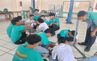 OPTIMALKAN POTENSI SISWA, SMK NU LASEM SUKSES GELAR RANGKAIAN PSAT BERBASIS CBT DAN KEGIATAN KOKURIKULER KREATIF
